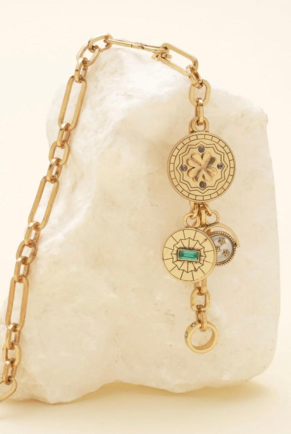 CHRYSTIE CHARM NECKLACE- GLD
sassanova