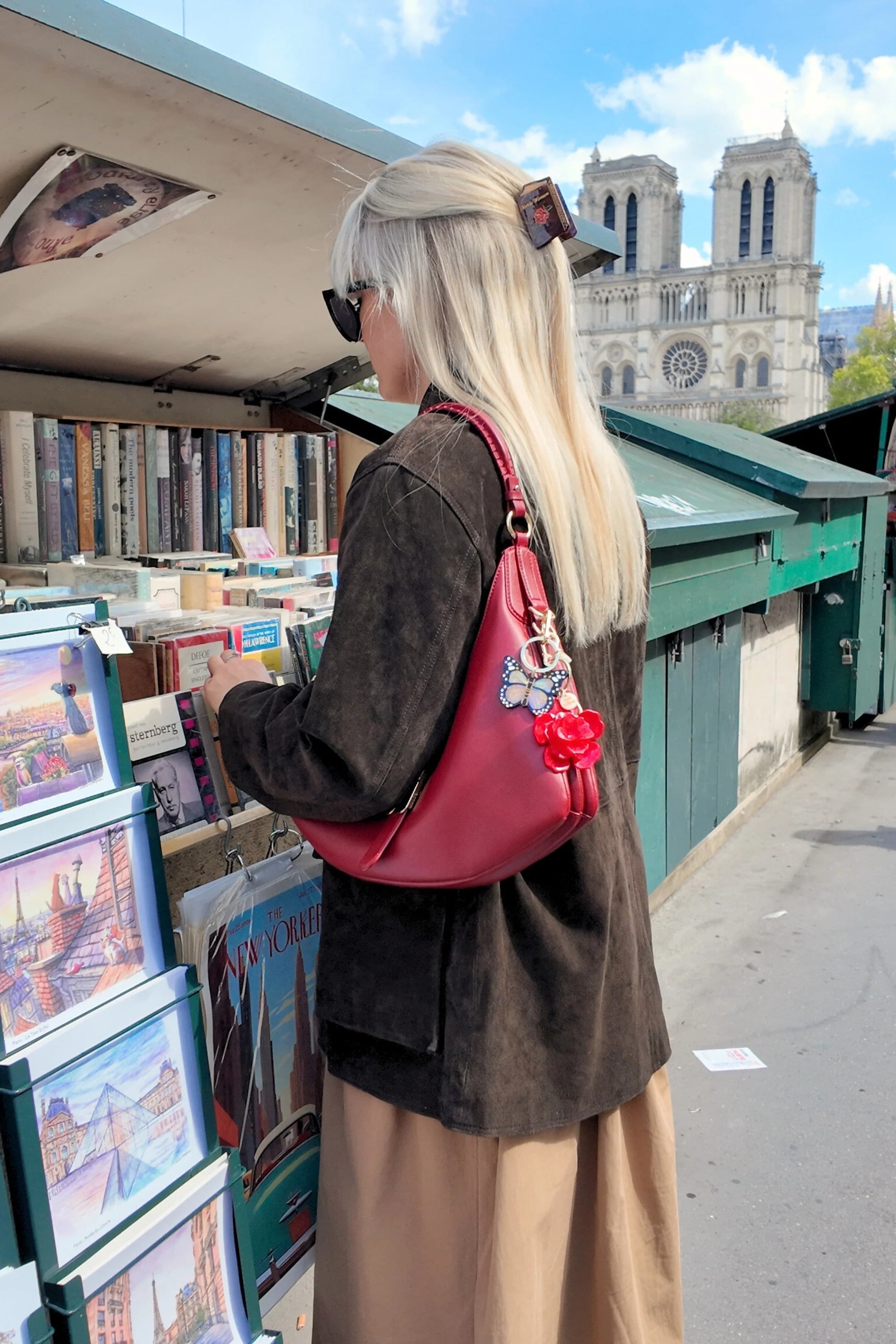 HAND PAINTED PINK MONARCH BUTTERFLY BAG CHARM & KEYCHAIN - sassanova
