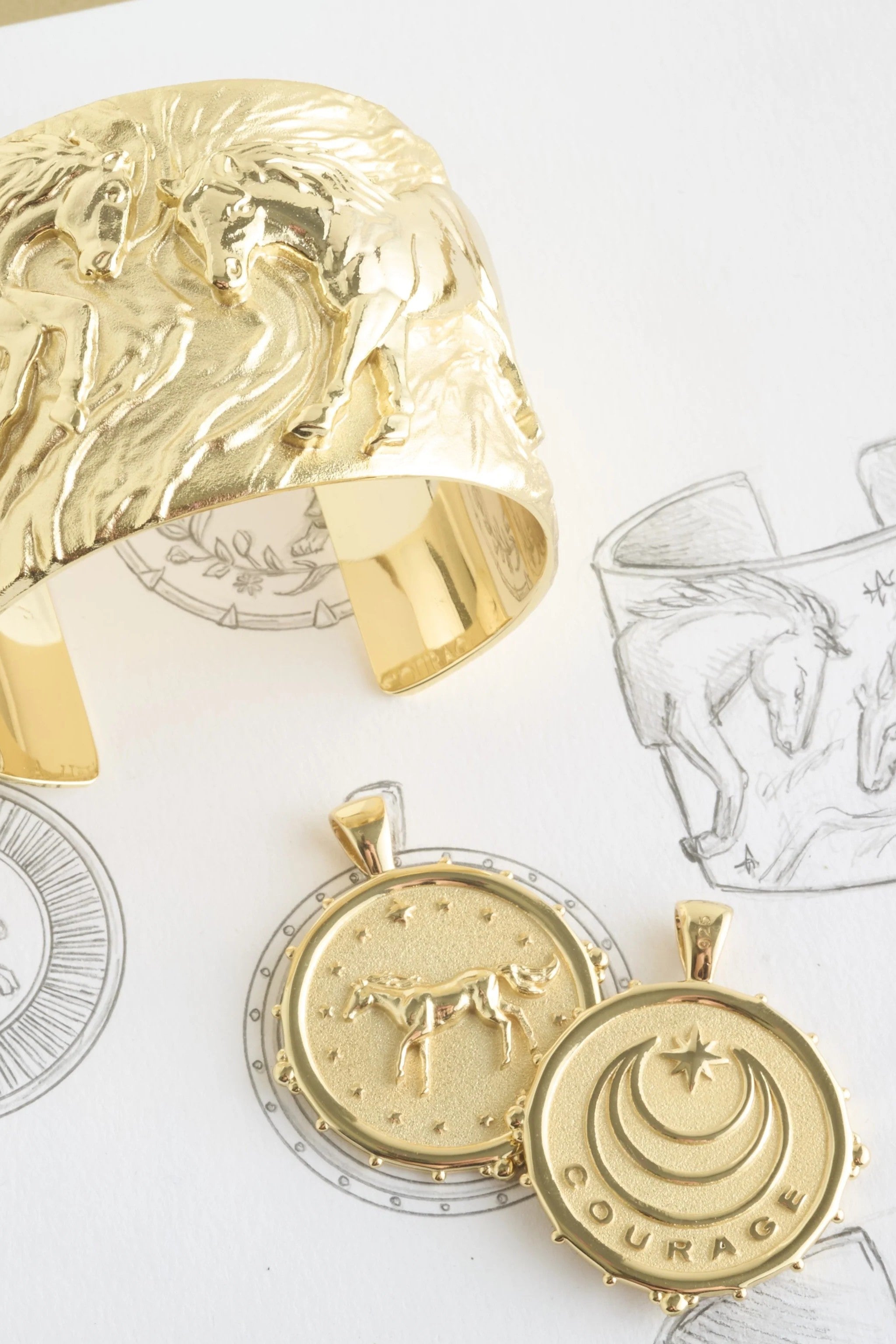 COURAGE YEAR OF HORSE NECKLACE- DRAWN LINK CHAIN- Necklaces - Sassanova