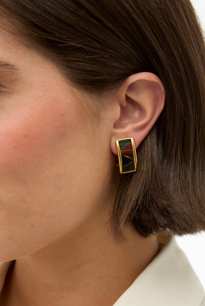 HUDSON RECTANGLE STUD EARRING
sassanova