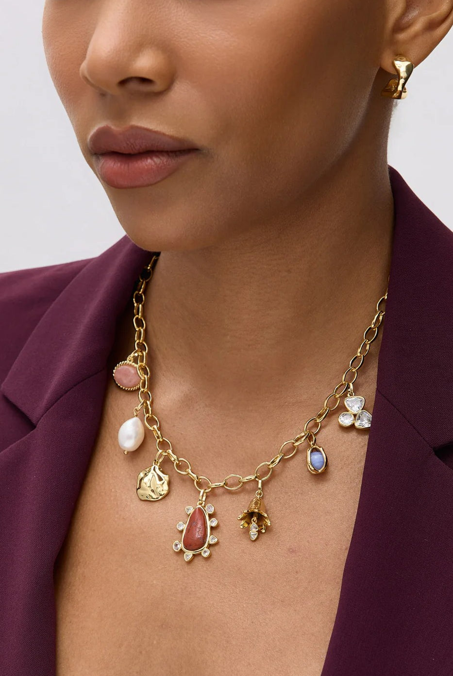 ARLET CHARM NECKLACE- GLD MULTI - Sassanova