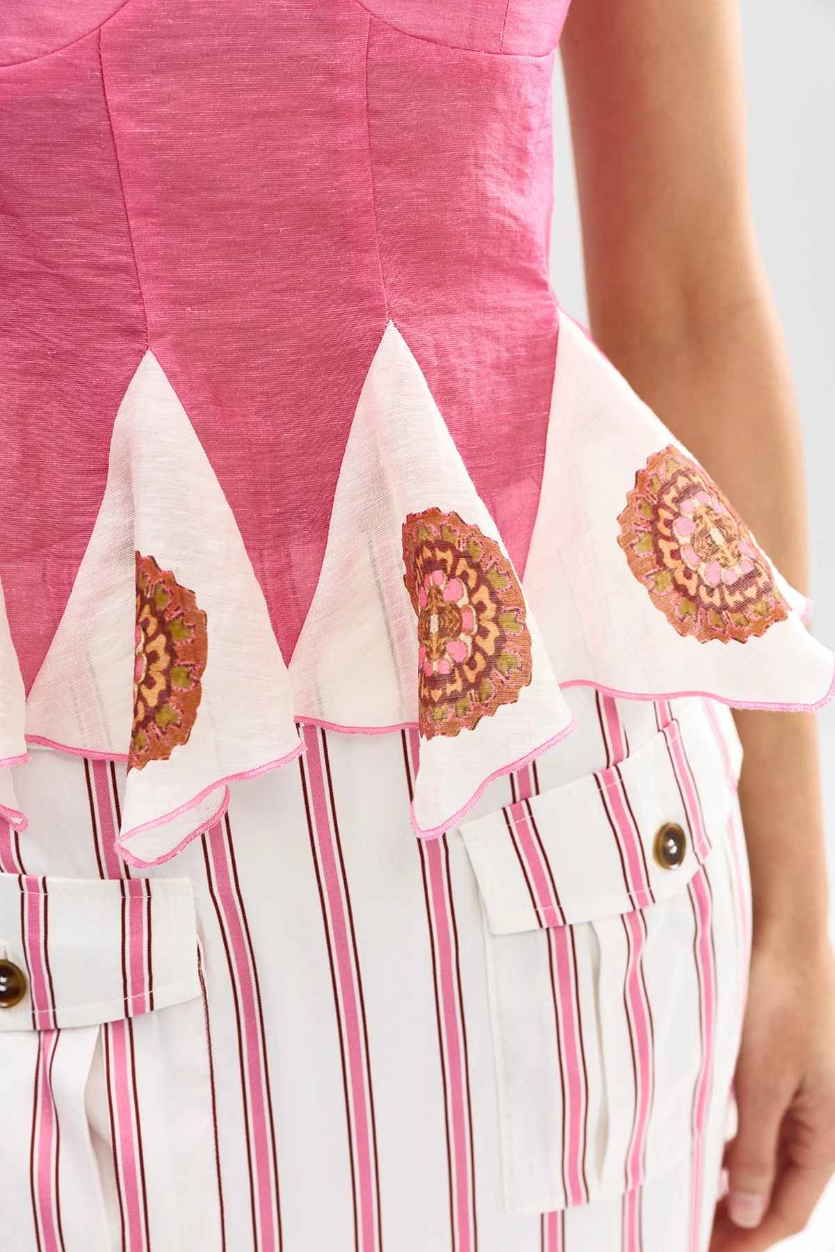 PETRA TOP - Blouses - Sassanova