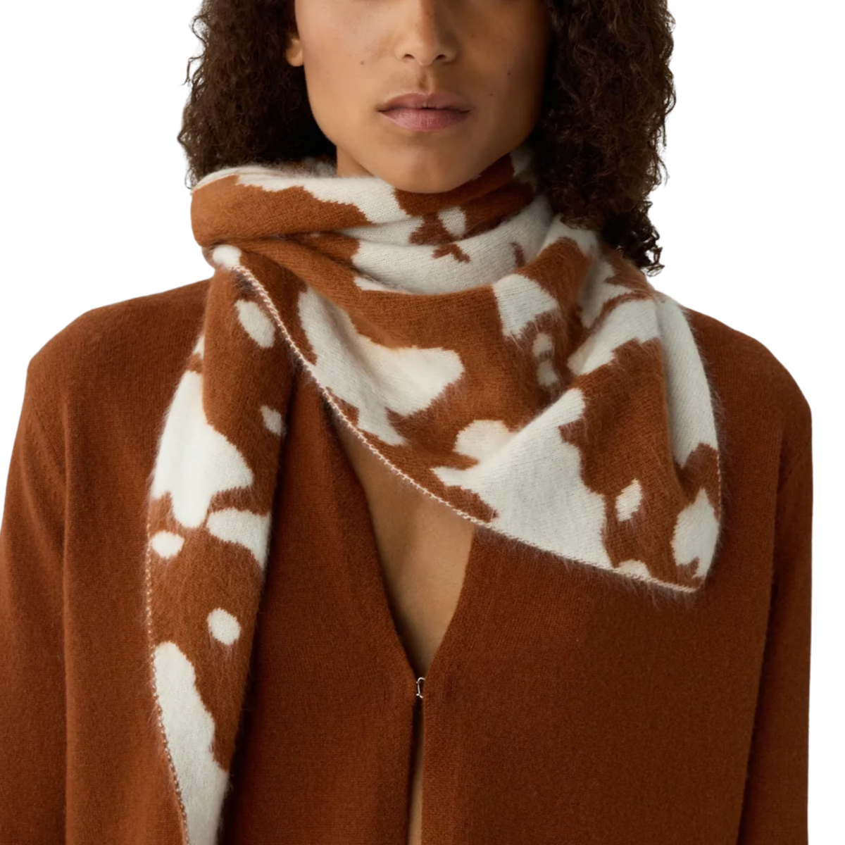 GRIZZLY COWHIDE WILD RAG Sassanova