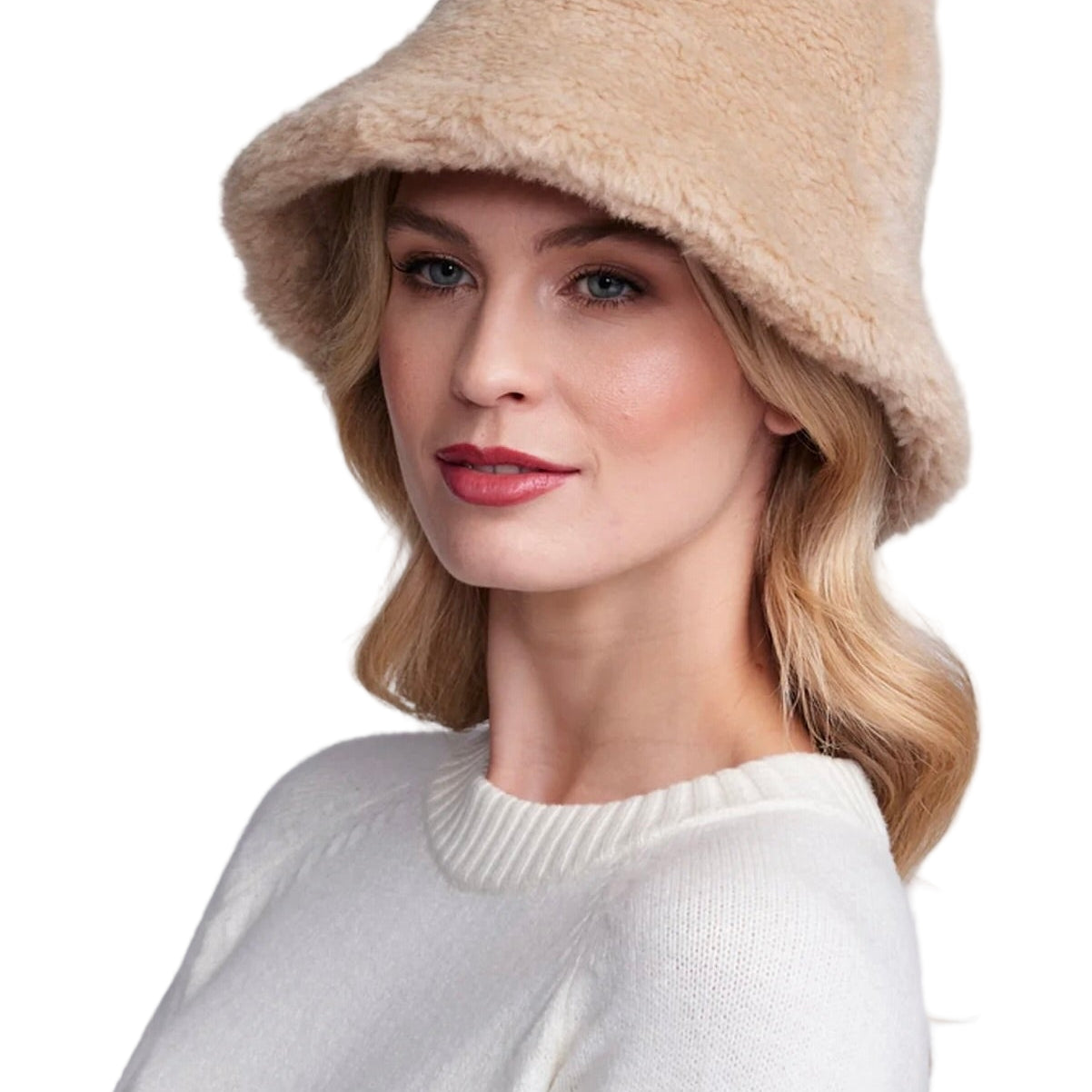 CHARLESTON HAT
sassanova