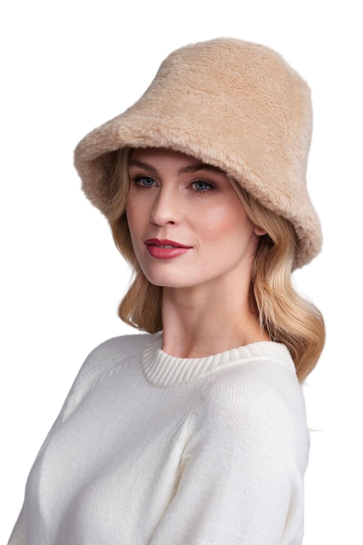 CHARLESTON HAT
sassanova