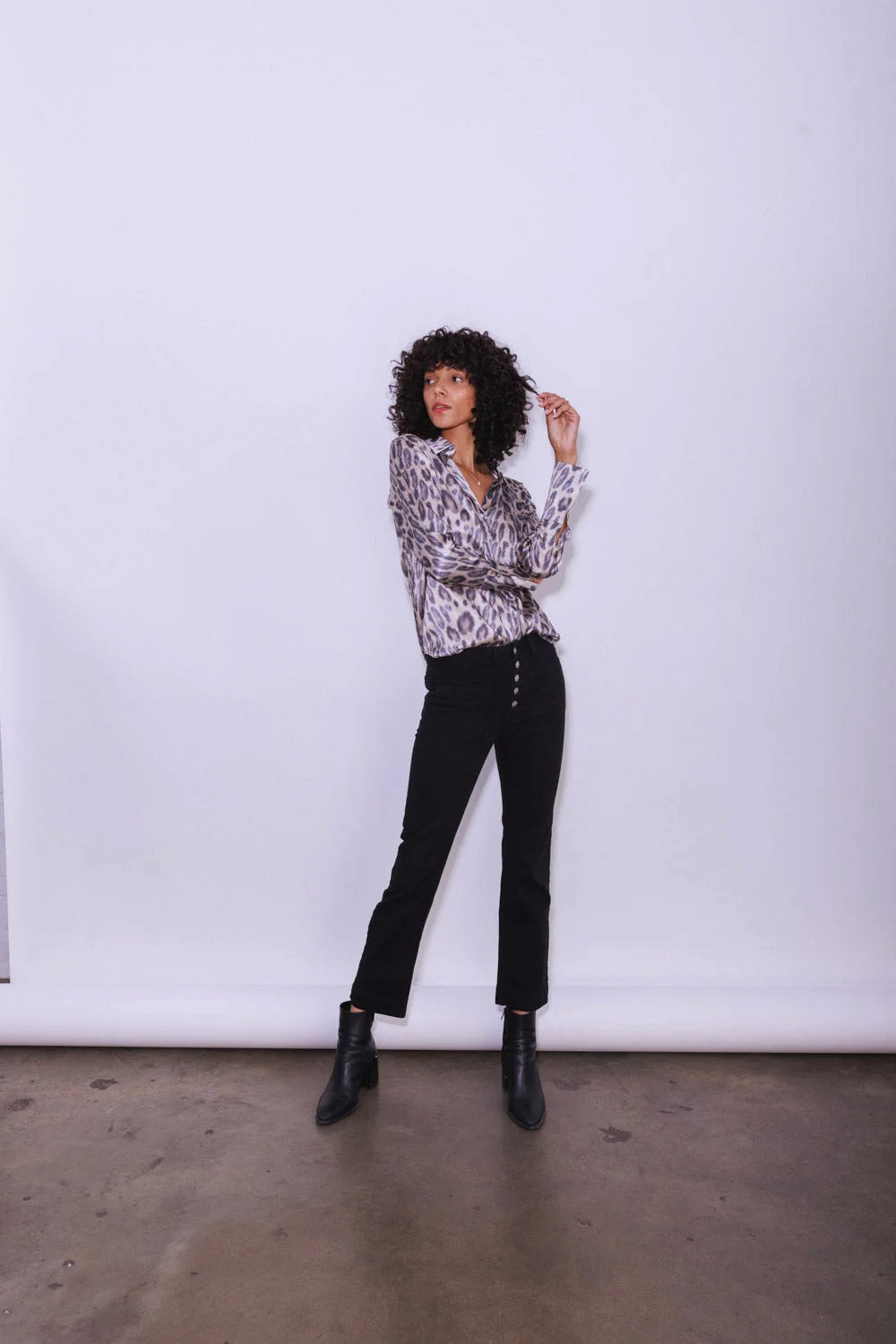 DARIA BLOUSE- NEW LEOPARD - Blouses - Sassanova