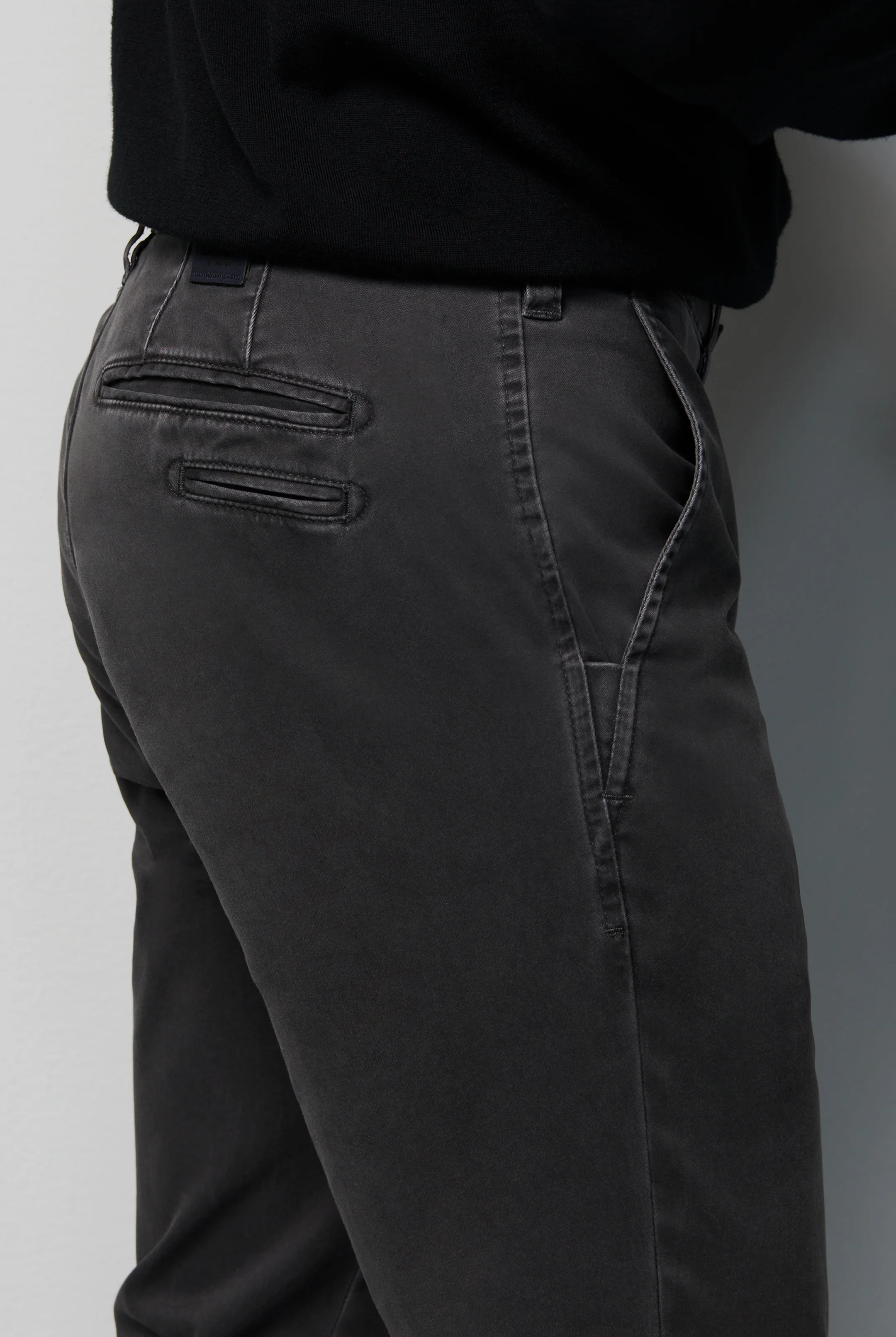 5 POCKET SLIM M5 PANT - Pants - Novaman