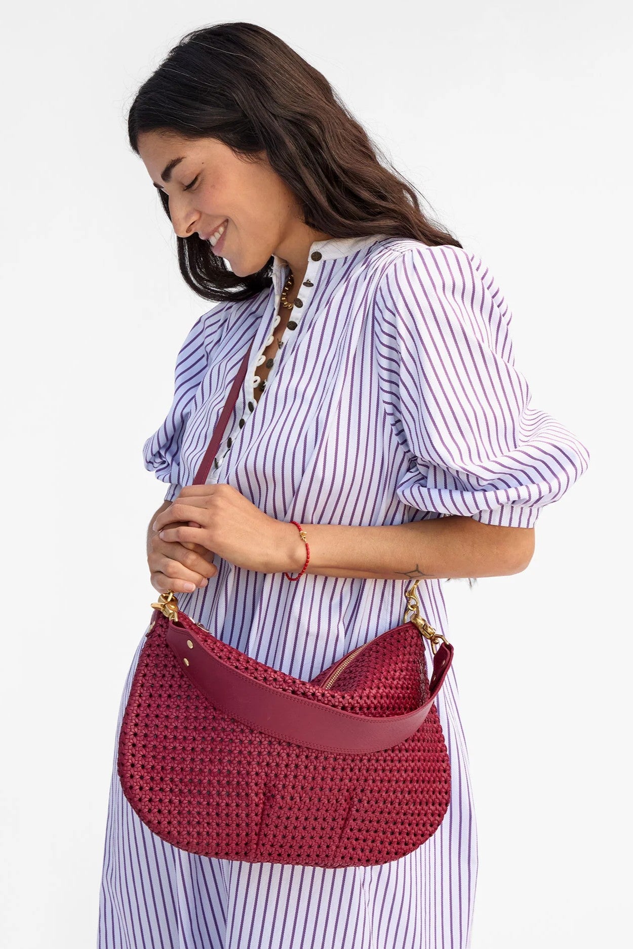MOYEN MESSENGER RATTAN - Handbags - Sassanova