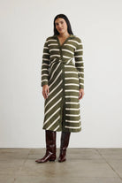Elllicot long-sleeved dress with green and white stripes and knot twist waist-sassanova