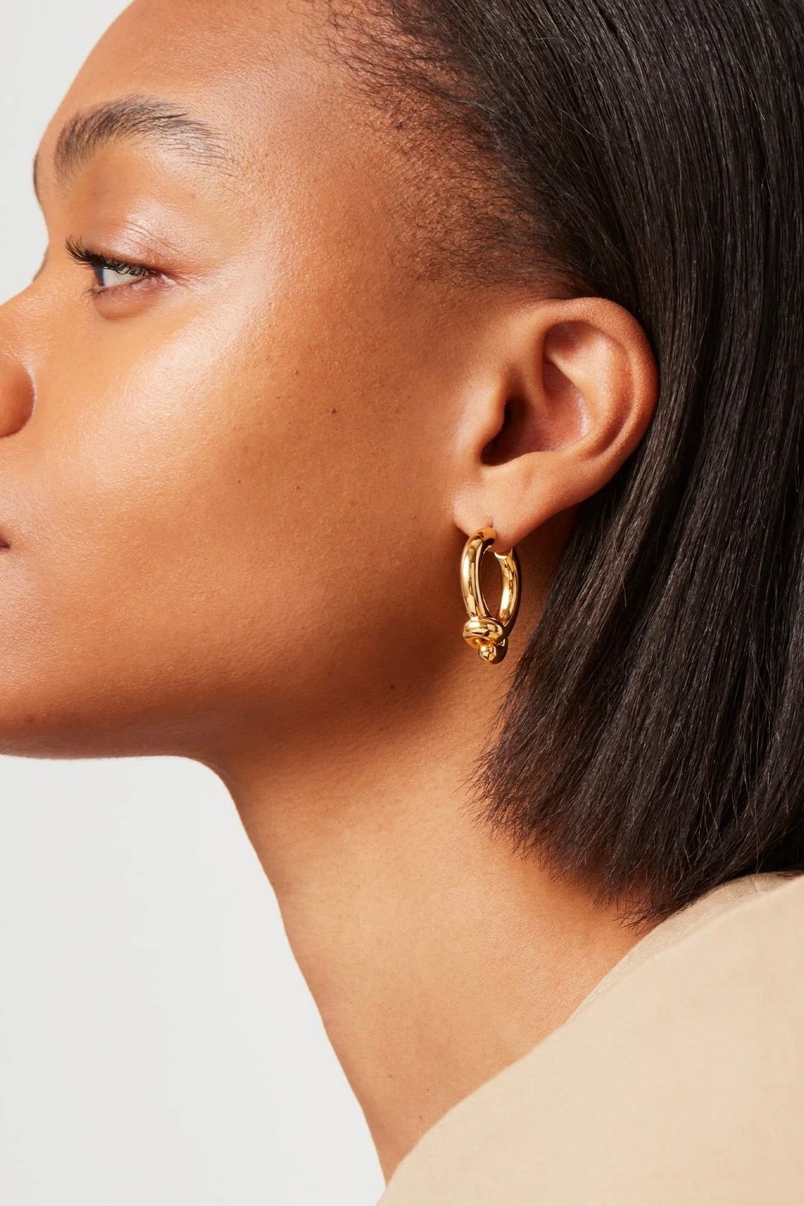 MAEVE HOOPS
sassanova