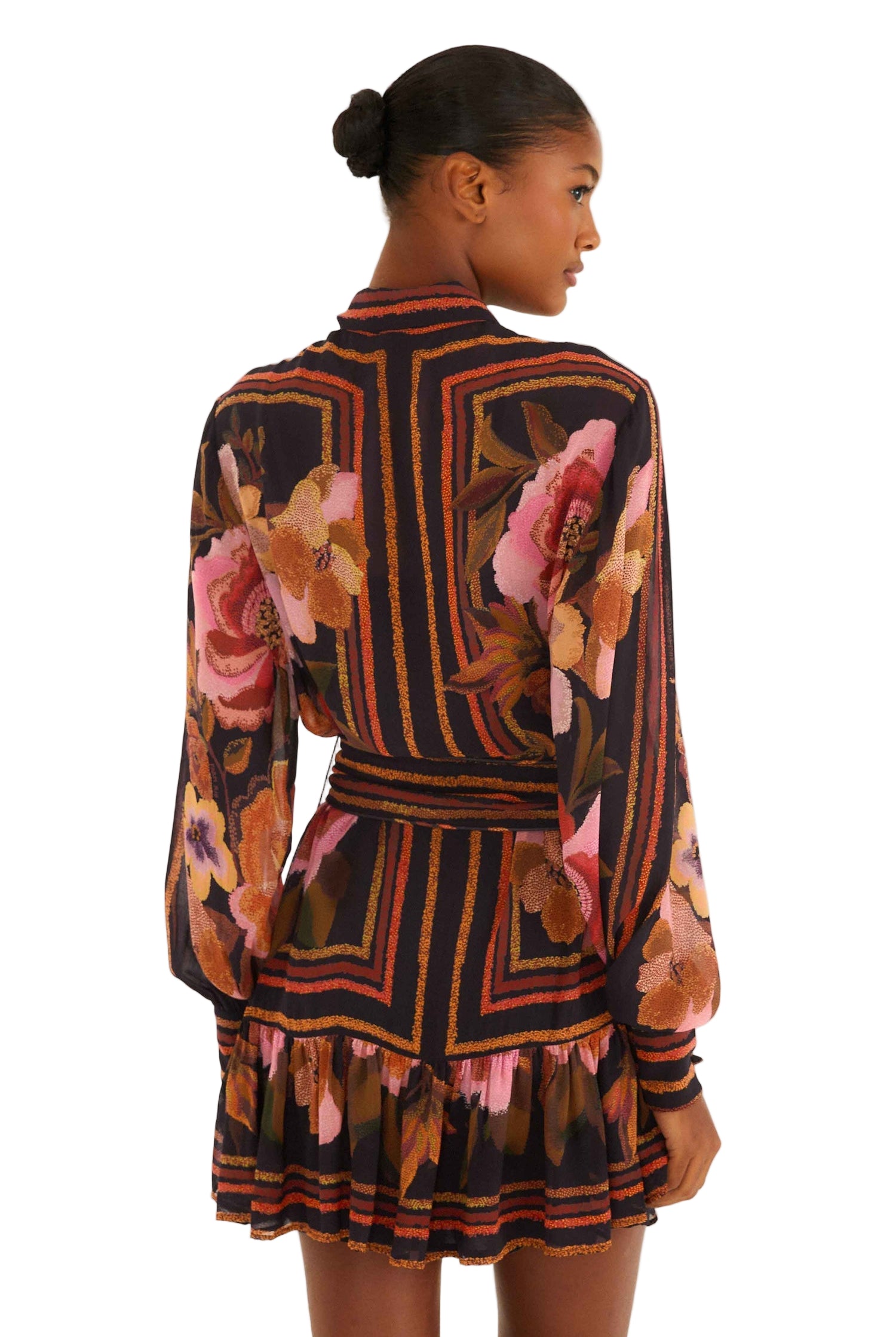 CHENILLE FLOWERS MINI DRESS
sassanova