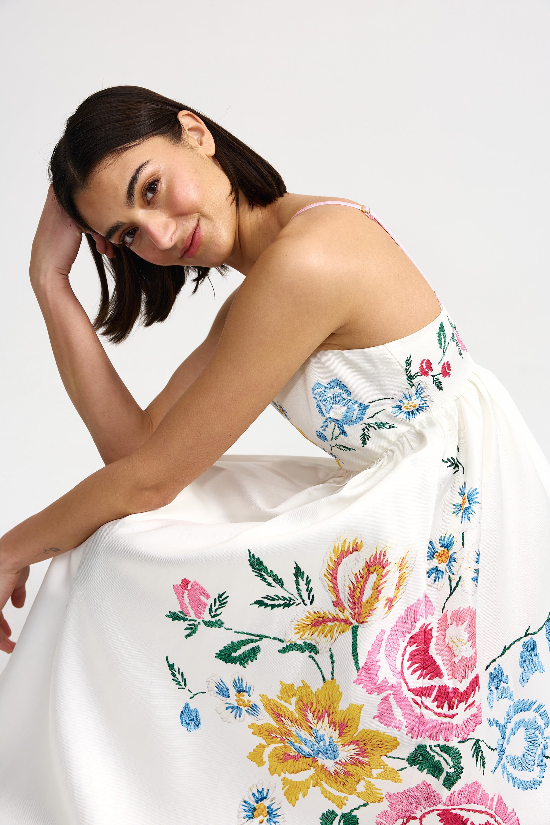 DELPHINE GOWN - Dresses - Sassanova