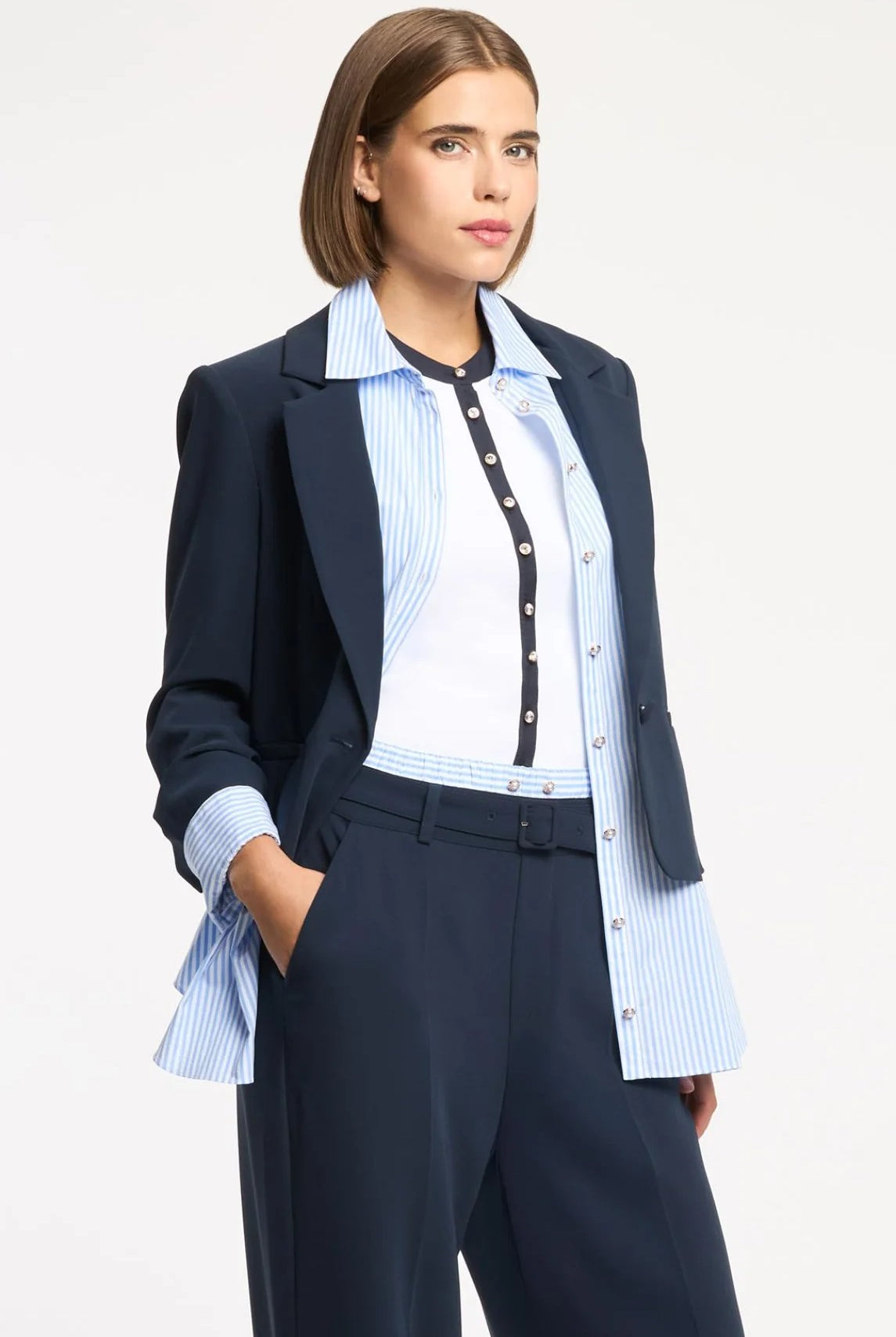 ARON BLAZER - Jackets - Sassanova