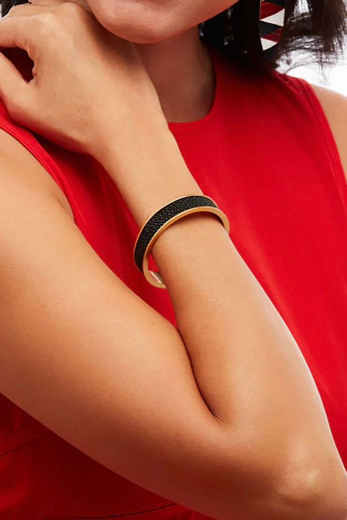 MOLLY THIN CUFF
sassanova