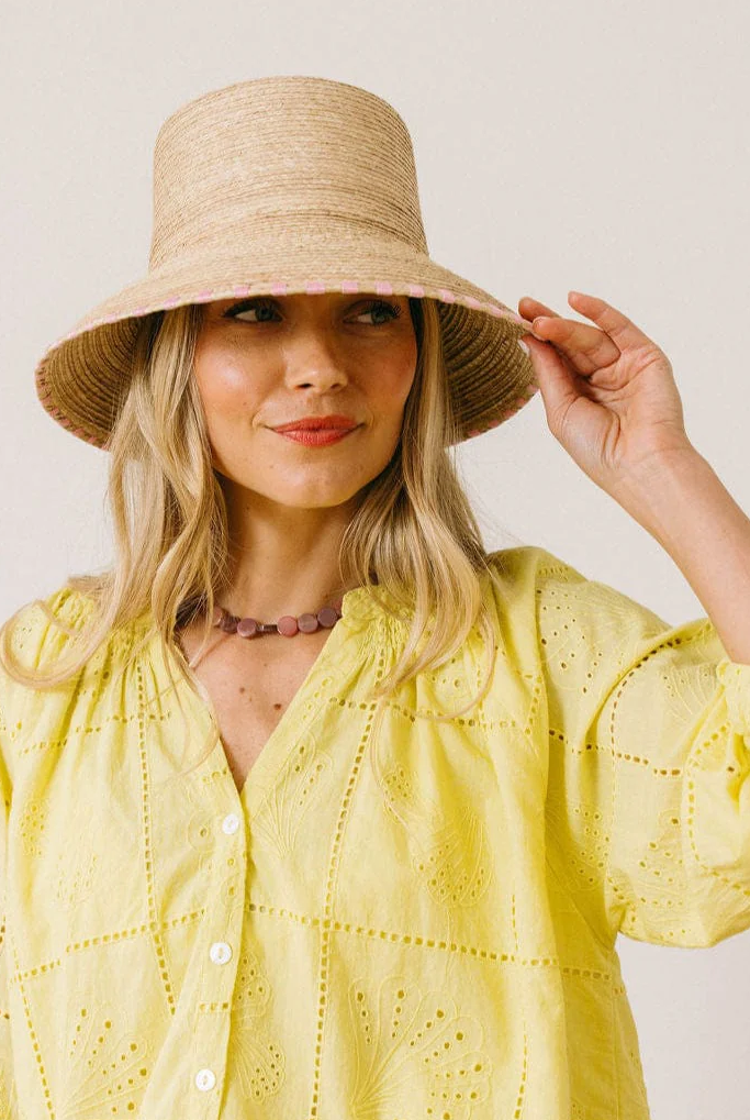 CAMILA BUCKET HAT - Hats - Sassanova