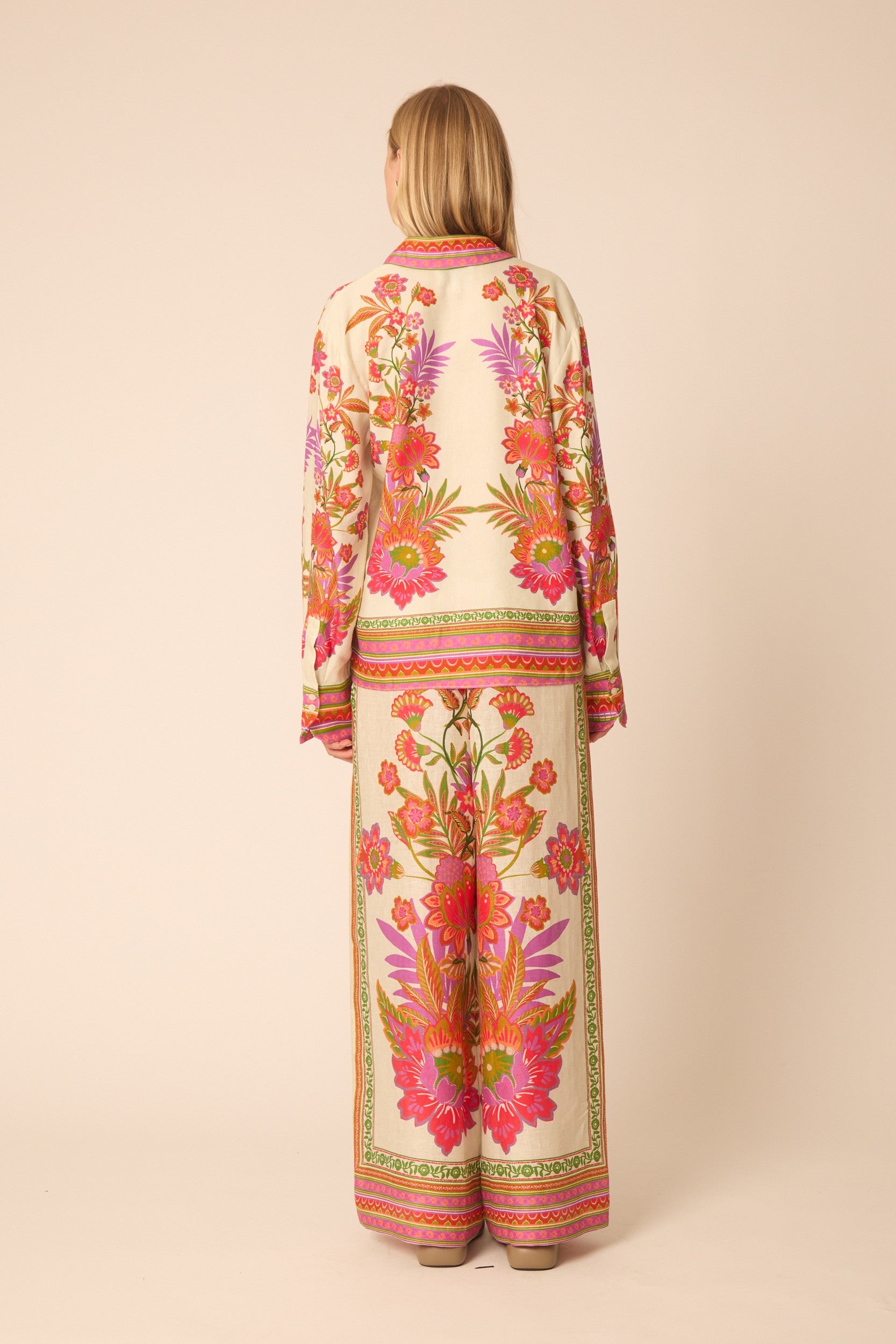 HAYLO BLOUSE - Blouses - Sassanova