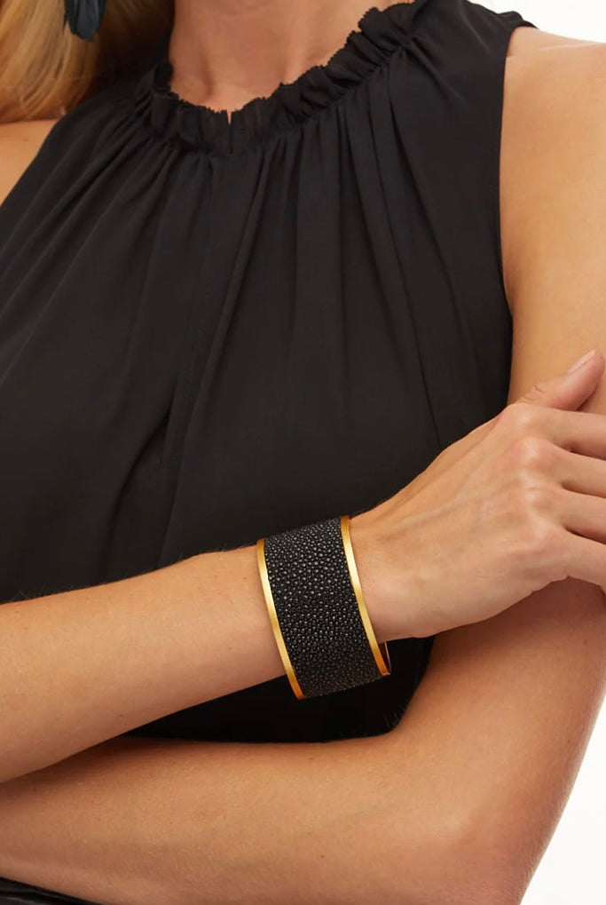 MOLLY WIDE CUFF
sassanova