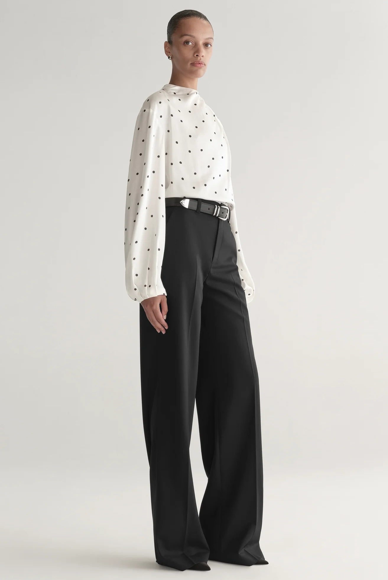 BLAIRE TOP - Blouses - Sassanova