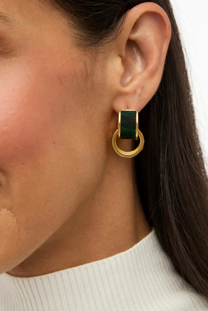 IVY DOUBLE HOOP EARRING
sassanova