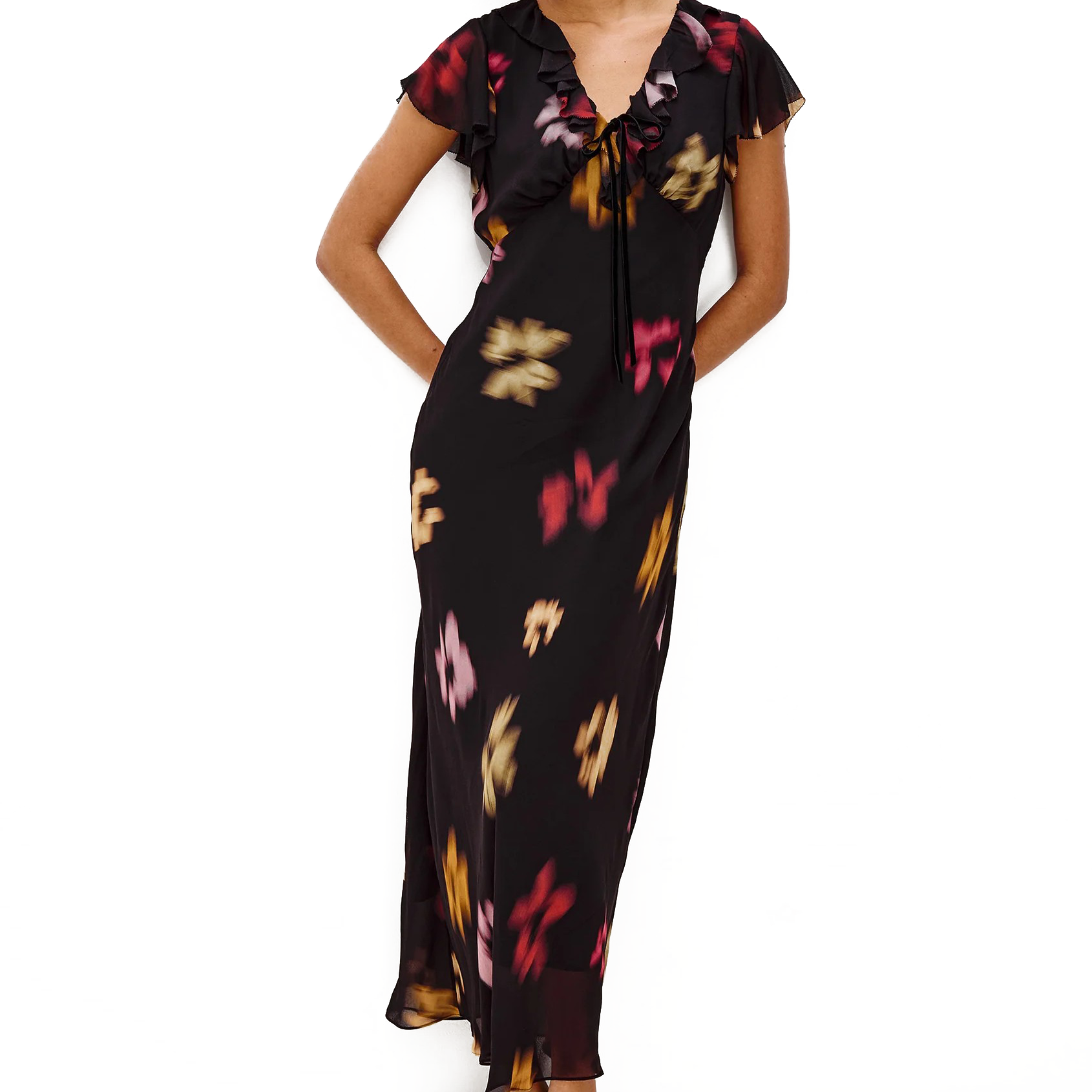 NEELA DRESS ONYX BLURRED FLORAL - sassanova