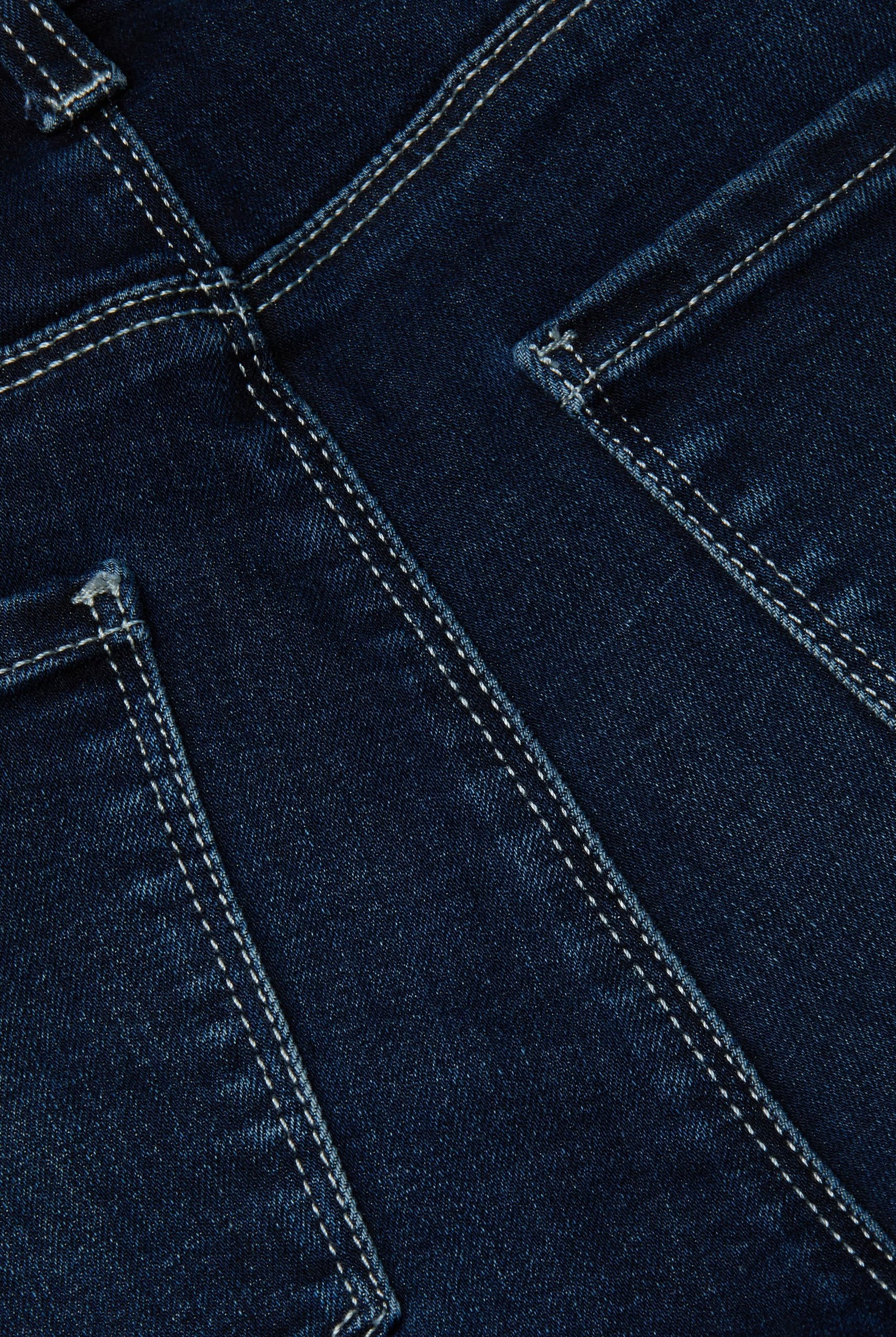 KENDRA CROP FLARE-Sassanova