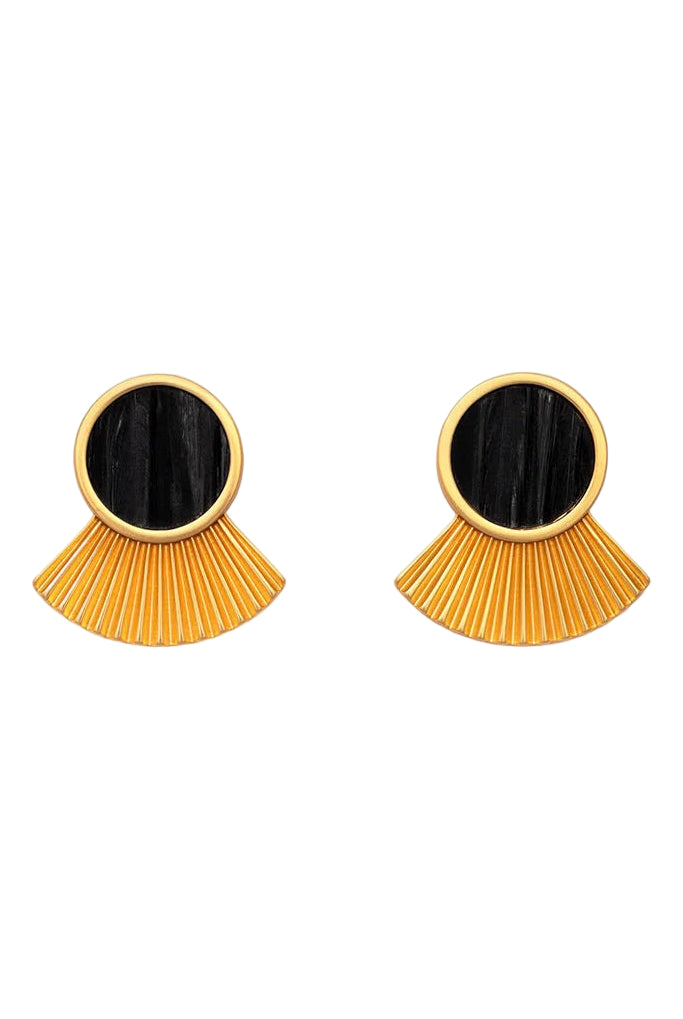 CHLOE LG FAN EARRING
sassanova