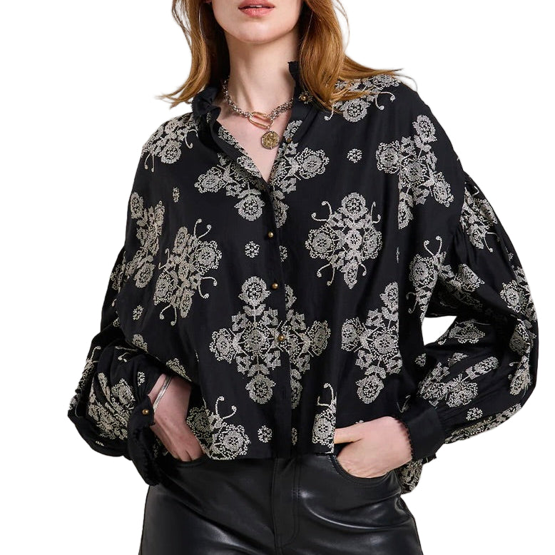 BOULEVARD TOP - Blouses - Sassanova
