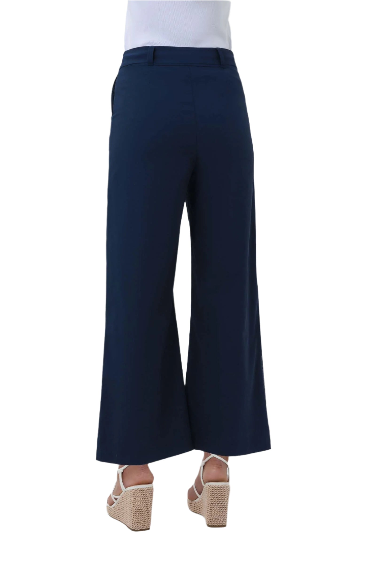 IVANNA PANT
sassanova