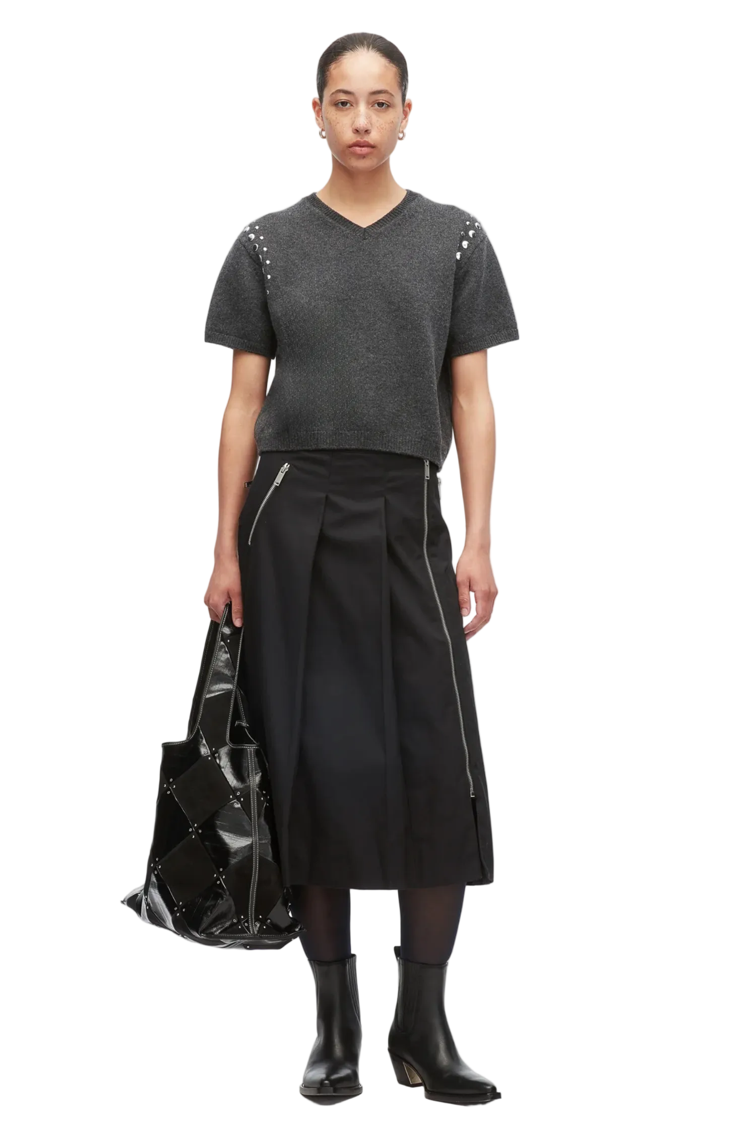 WOOL BLEND BOXY SHORT SLEEVE V-NECK W/ STUDS Sassanova
