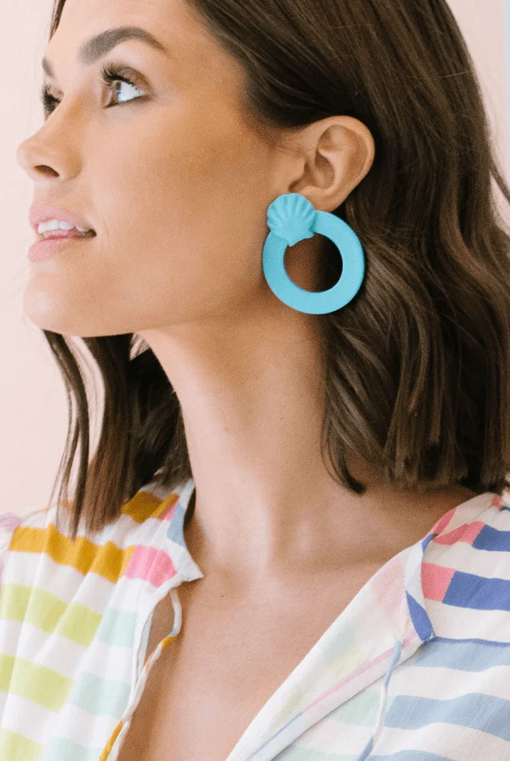TURQUOISE SHELL DOUBLE CIRCLE EARRINGS
sassanova