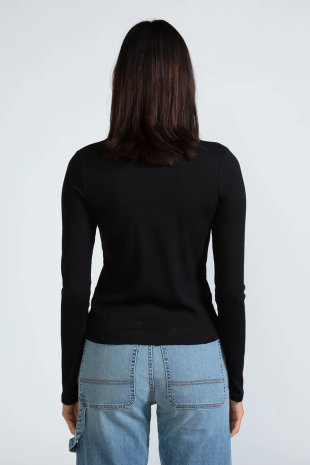 MOCK NECK LS TOP