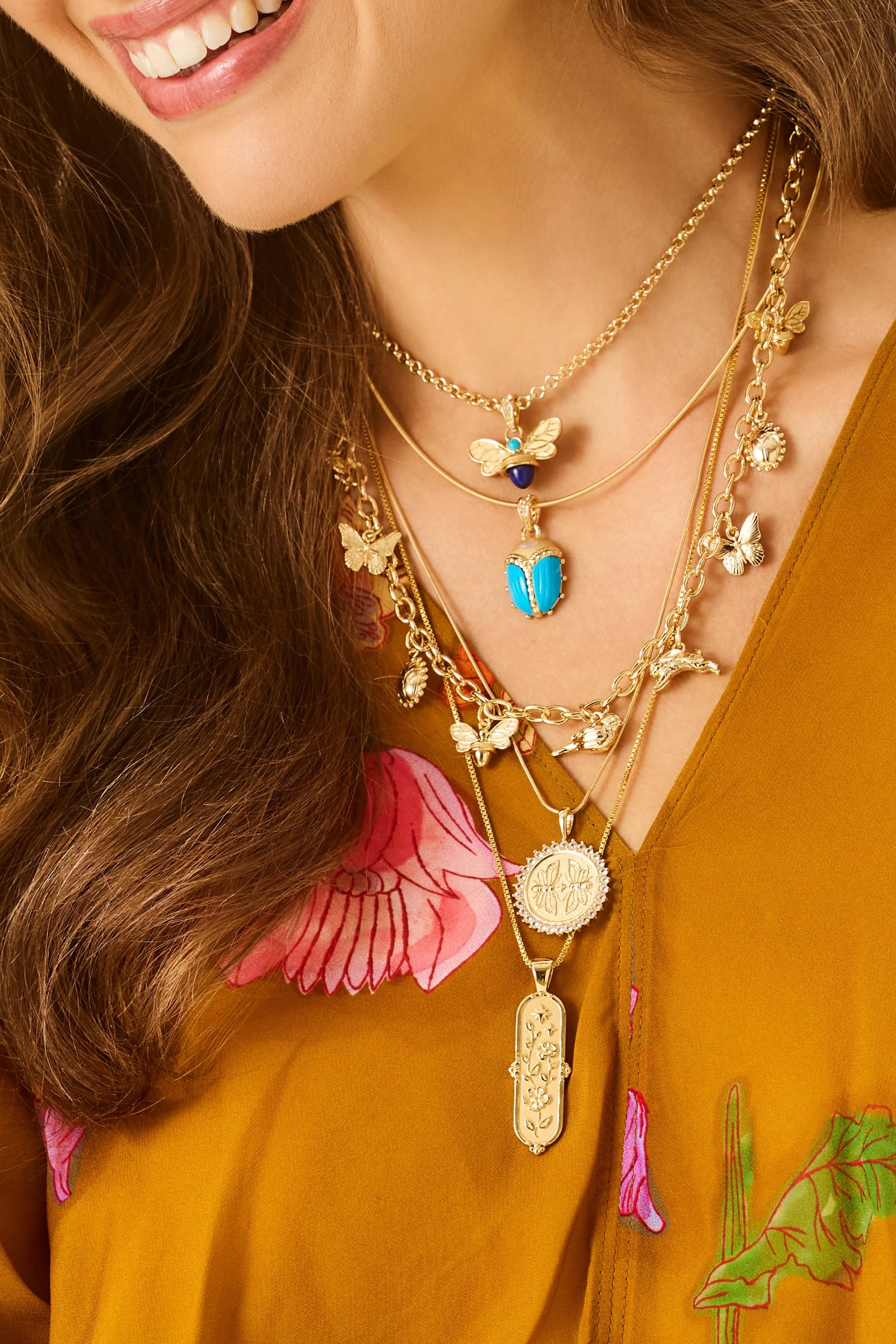 JOY CAMELLIA DOGTAG NECKLACE- ADJUSTABLE DELICATE CHAIN - Necklaces - Sassanova
