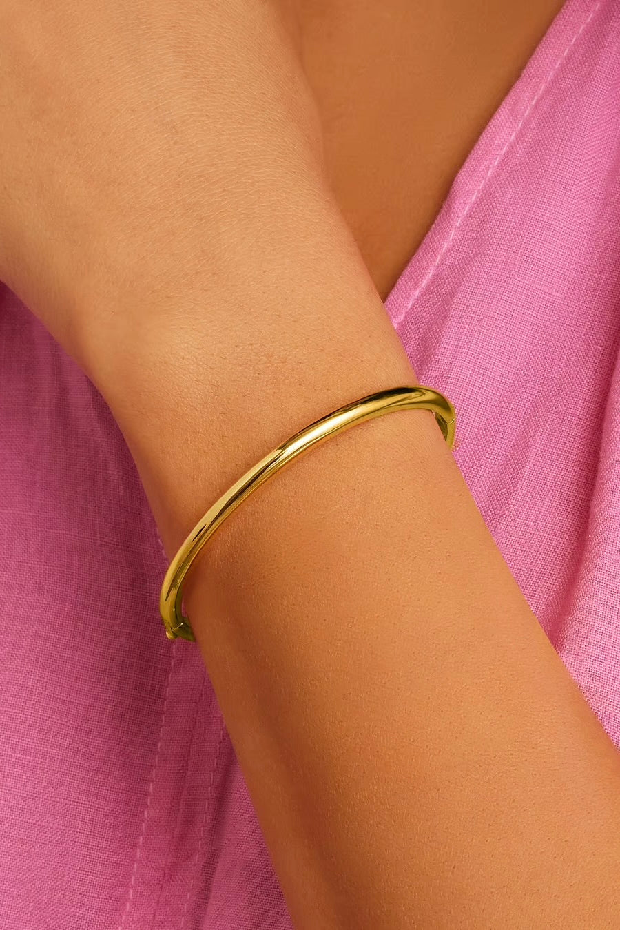 PASEO CUFF 4MM- GOLD
sassanova