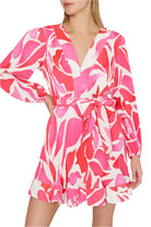 LIV DREAM ROSE PLEATED DRESS
sassanova