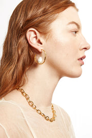 SELENE HOOP EARRINGS- PEARL/GLD