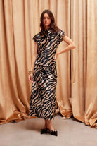 EMMELINE VELVET TOP - Blouses - Sassanova