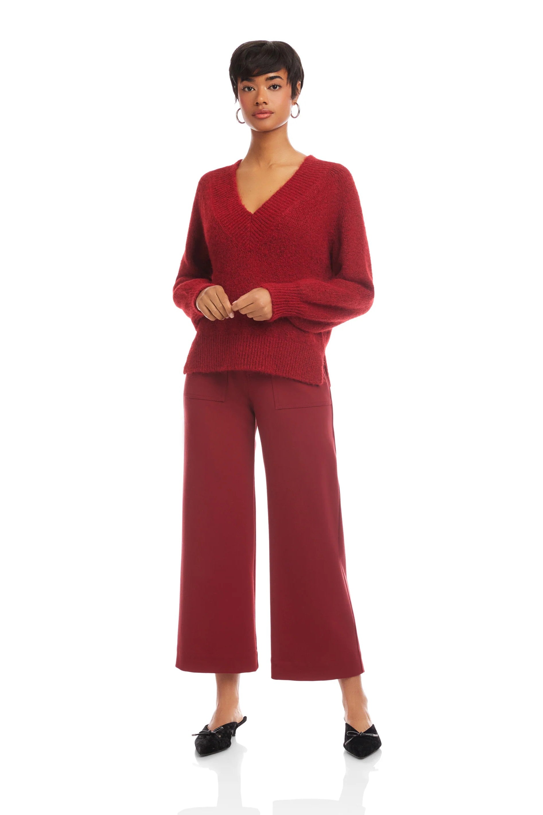 HEATHER V NECK SWEATER - Sweaters - Sassanova