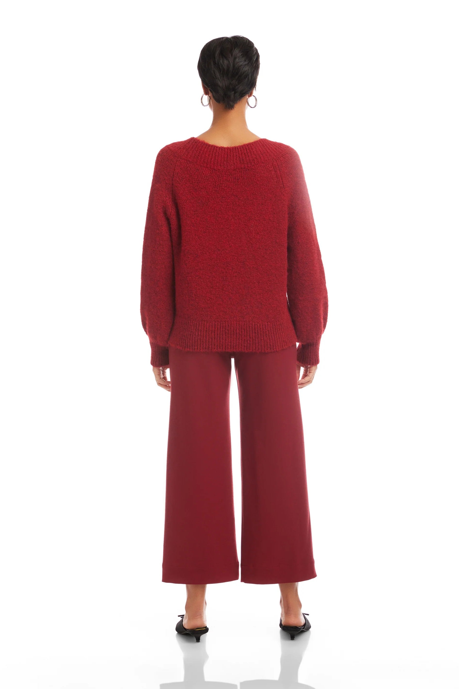 HEATHER V NECK SWEATER - Sweaters - Sassanova