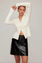 BLISS SCALLOP EDGE CARDIGAN - Sweaters - Sassanova