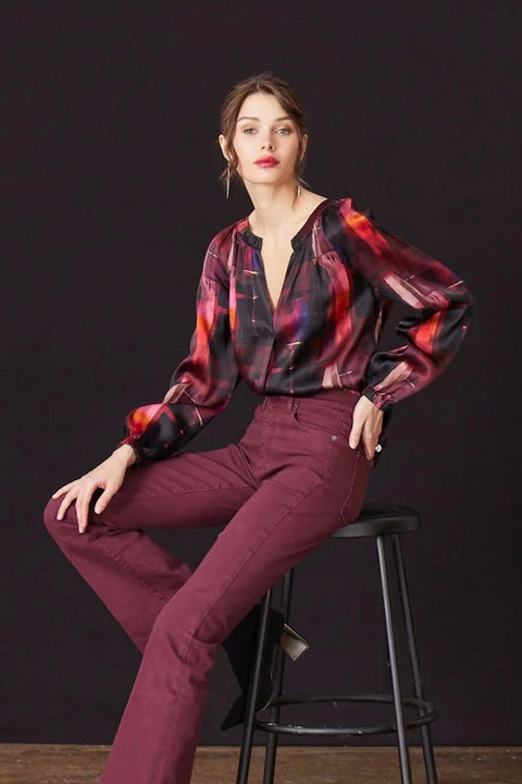 GO OVER EASY PRINTED BLOUSE