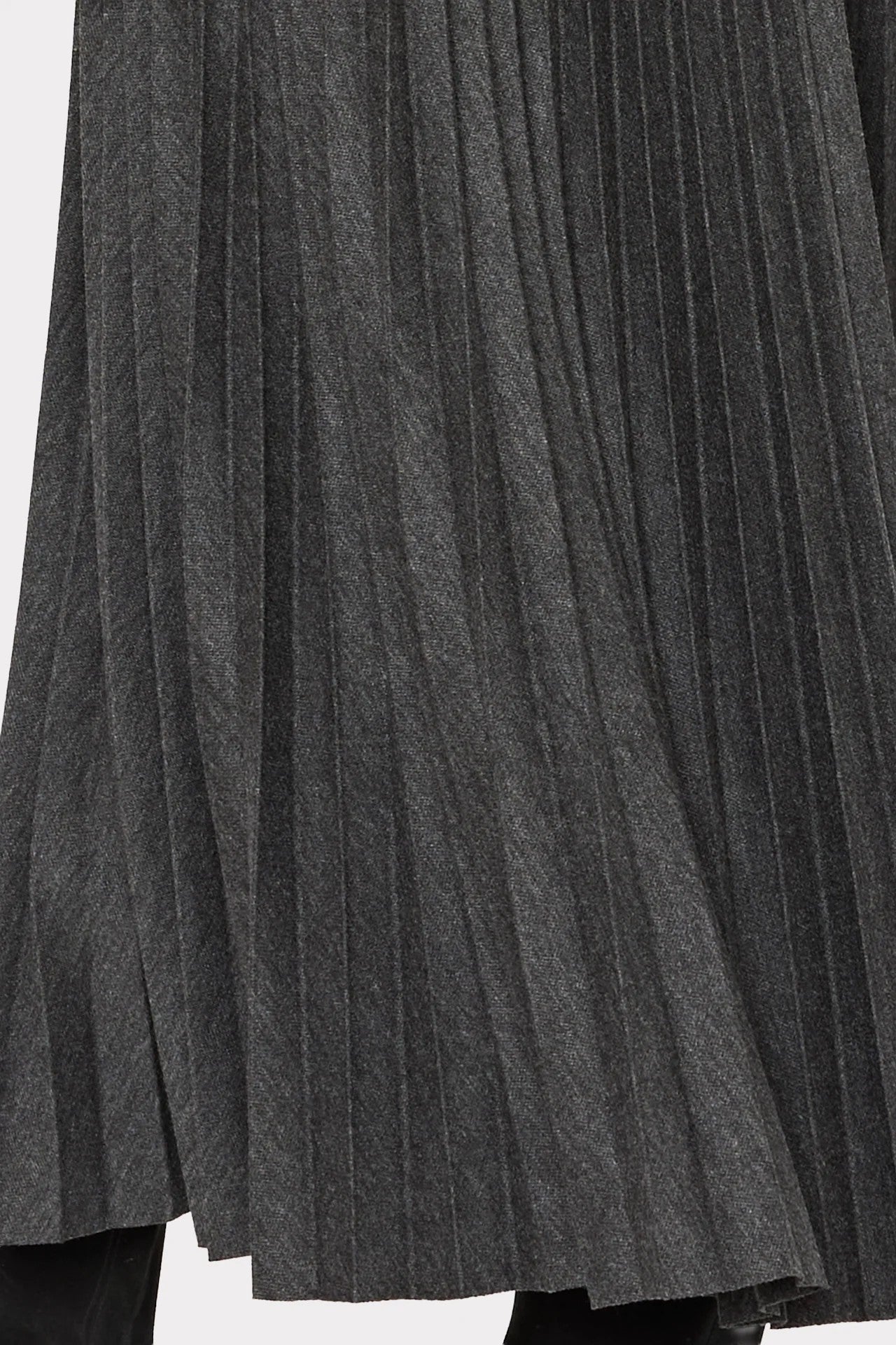 PLEATED MIDI SKIRT - Skirts - Sassanova