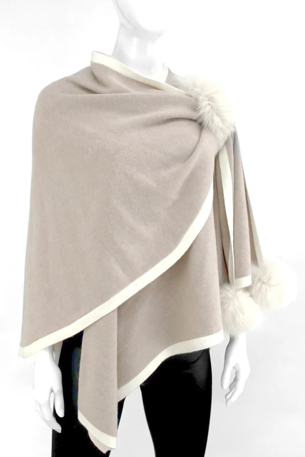 COLORBLOCK KNITTED WRAP WITH LOOP & FOX POMS