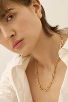 ANDI SLIM CHAIN NECKLACE - Necklaces - Sassanova