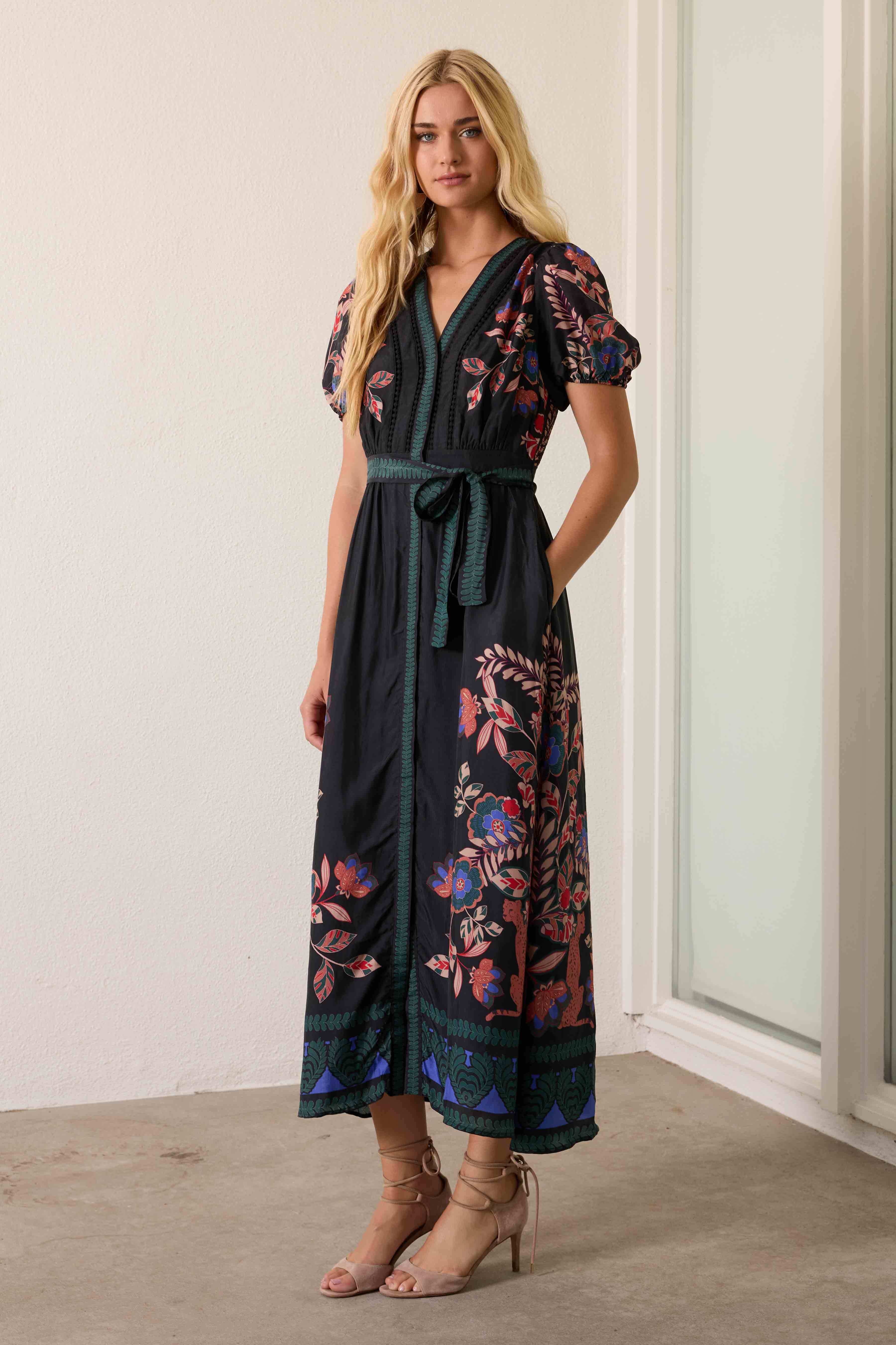 IRINA DRESS - Dresses - Sassanova