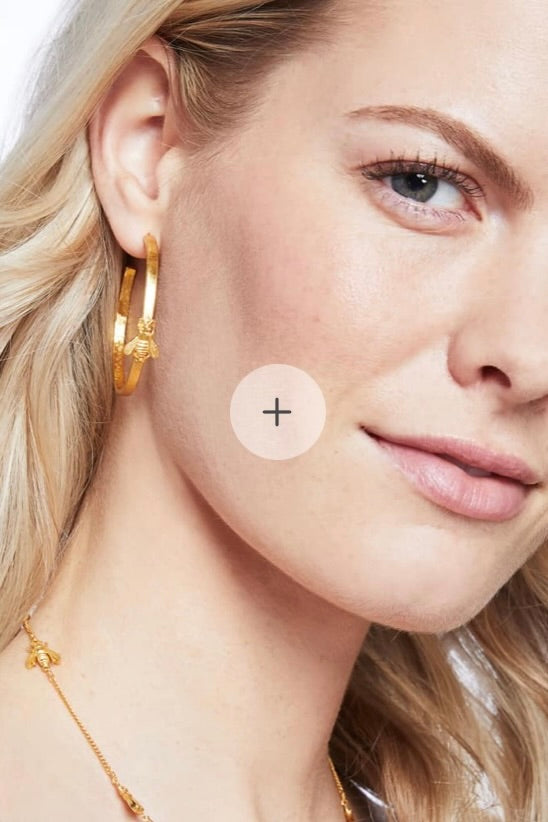 LARGE BEE HOOPS
sassanova