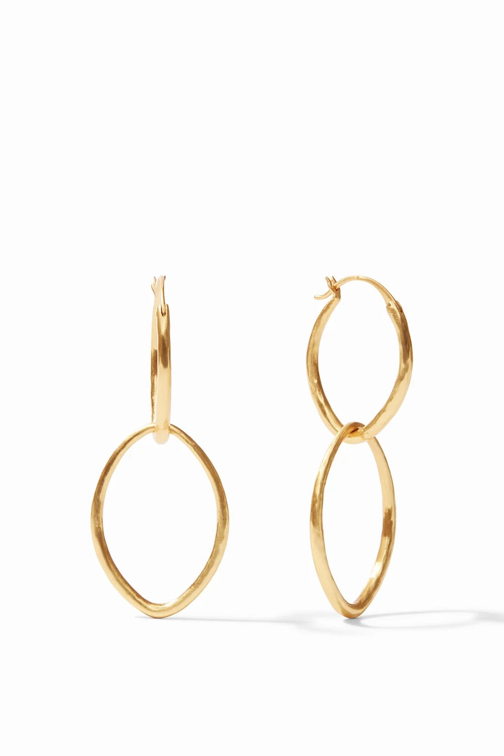 FLEUR DE LIS DOUBLE HOOP EARRING- GOLD
sassanova