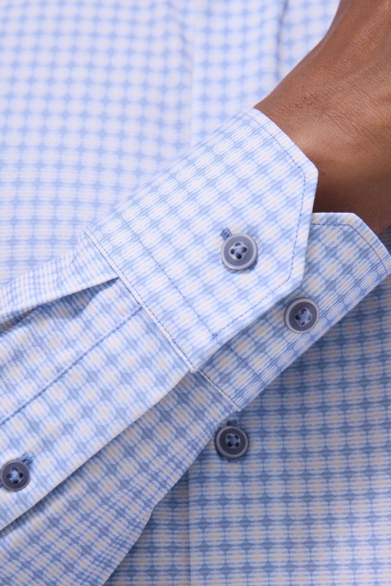 OOOHCOTTON JAMES LS SHIRT (GF9101K60)
novaman