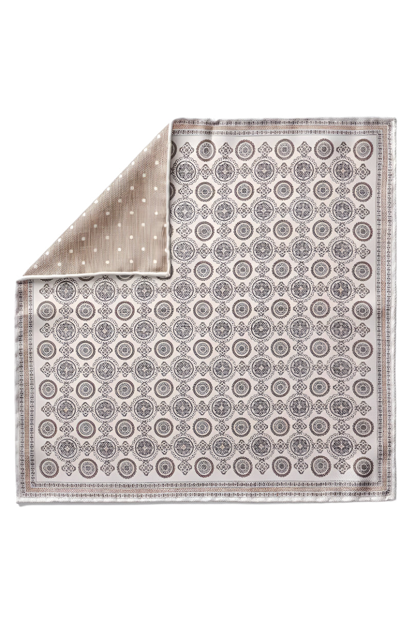 SELBY SILK POCKET SQUARE
novaman