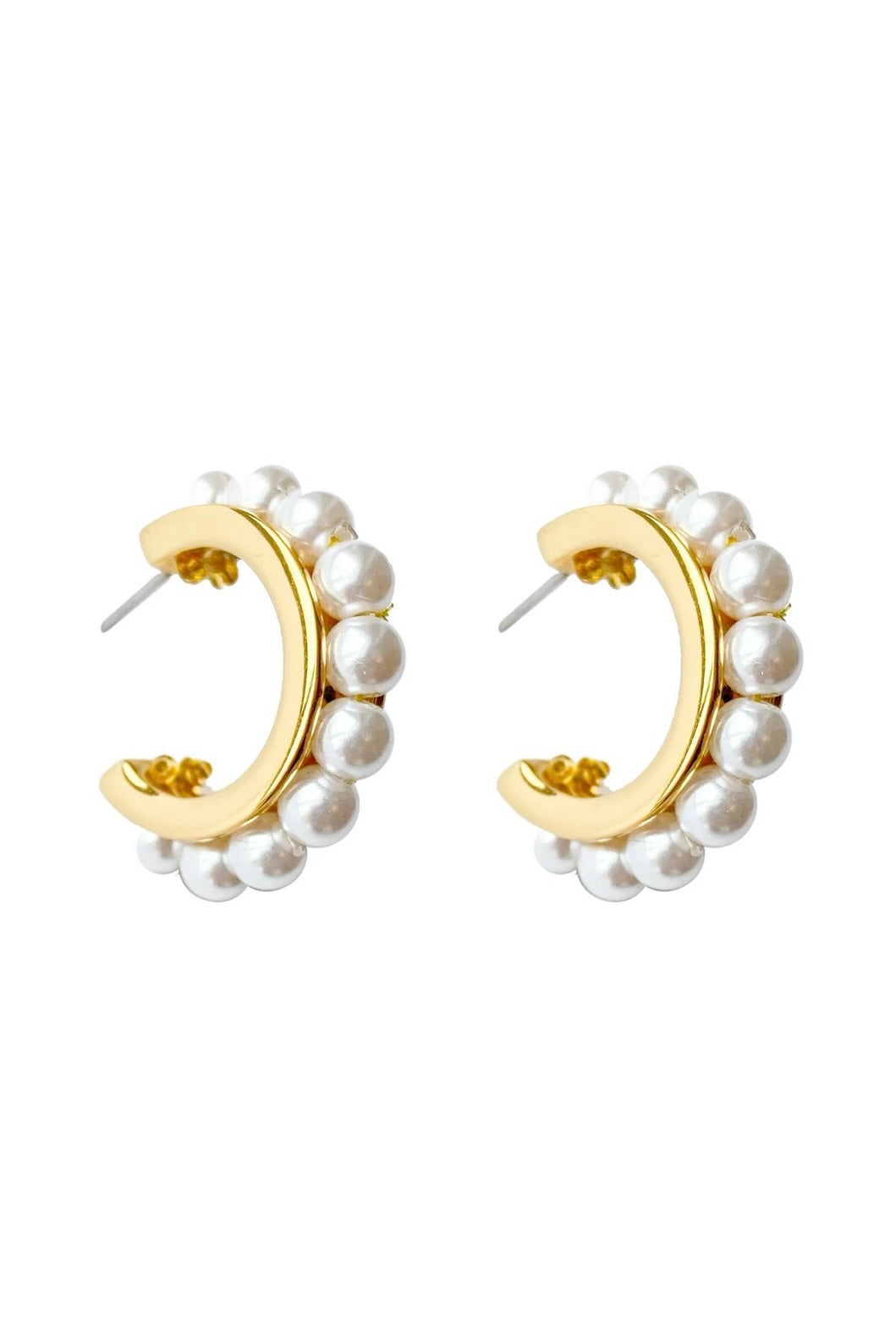 WYNNIE PEARL HOOP EARRING
sassanova