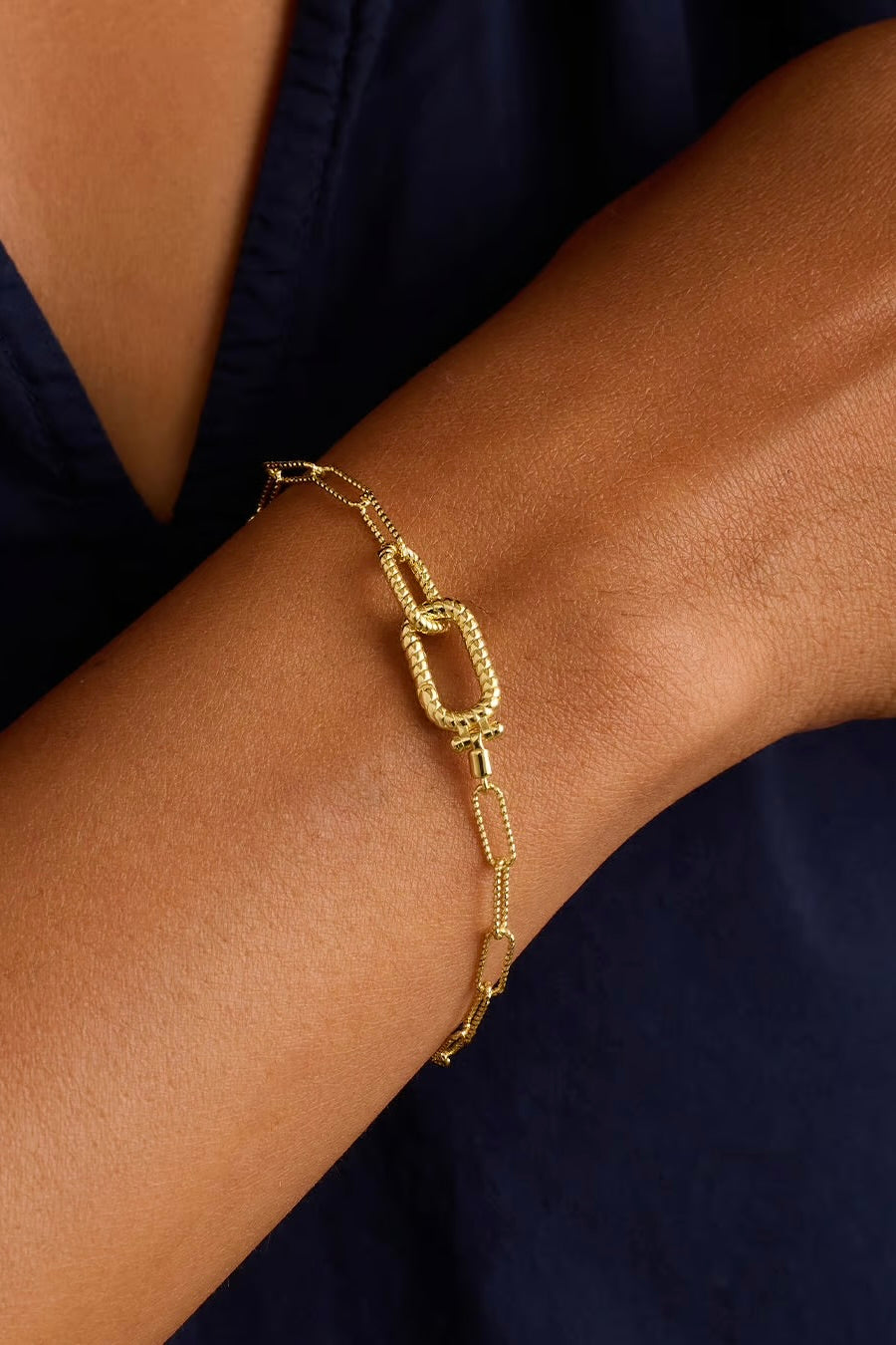 CREW LINK BRACELET- GOLD
sassanova